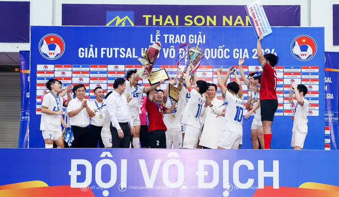 Quật ngã Sài Gòn Titans TP.HCM, Thái Sơn Bắc lên ngôi giải futsal U.20 quốc gia 2024- Ảnh 5.